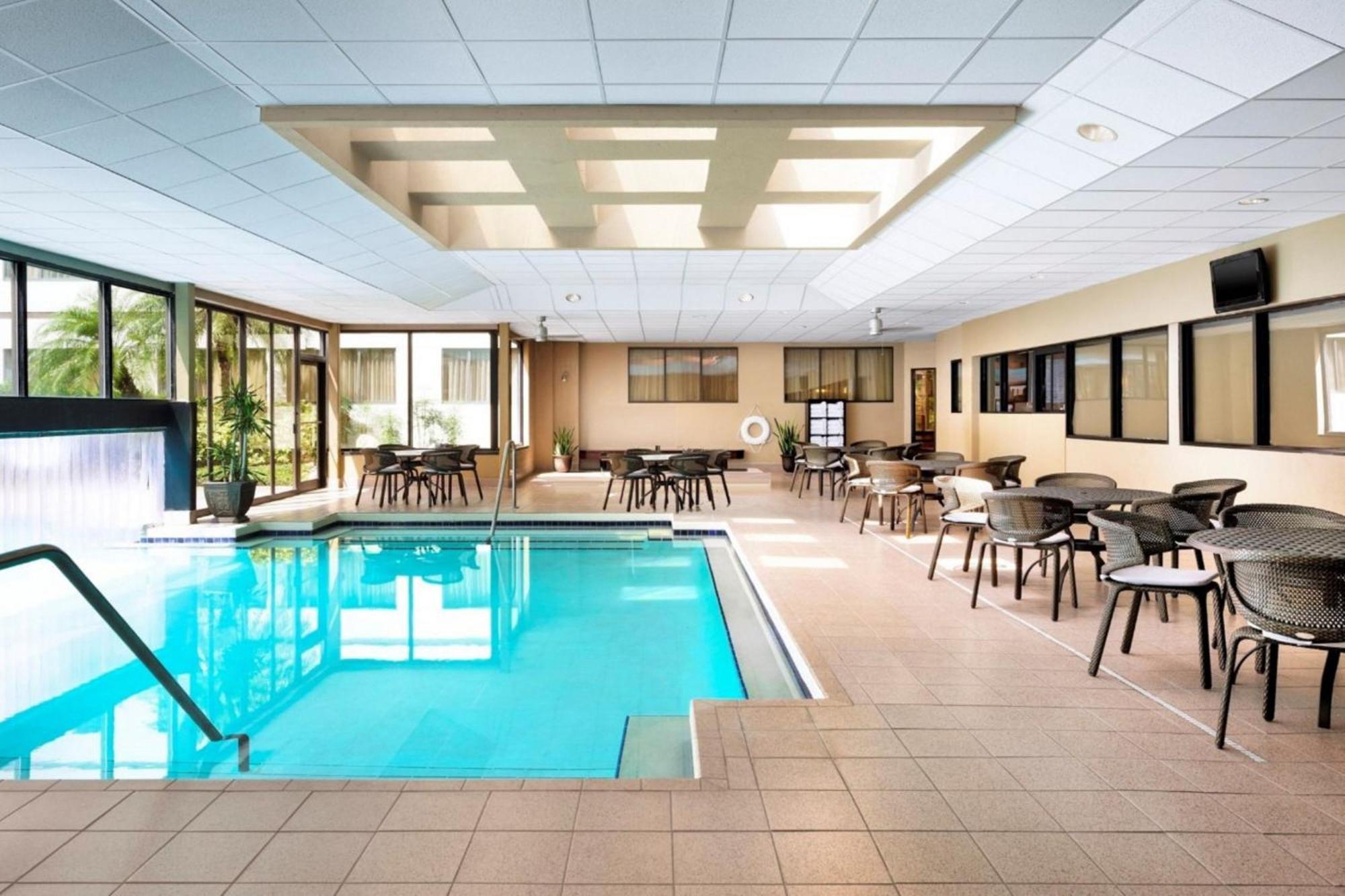 Sheraton Suites Orlando Airport Hotel Экстерьер фото